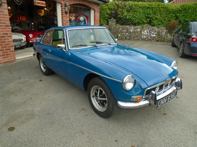 1973 MGB GT with Overdrive