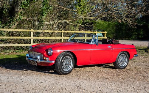 1969 MG MGC Roadster (picture 1 of 18)