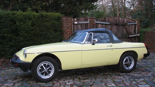 Picture of 1976 MG MGB - For Sale