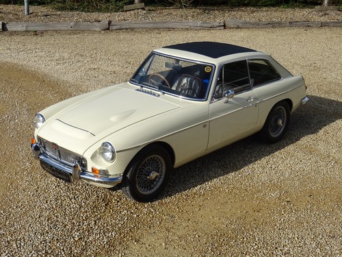 MGC GT – Restored/Power Steering/Low Mileage VENDUTO