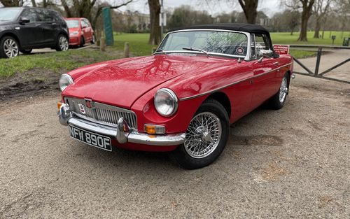 1967 MG MGB (picture 1 of 14)