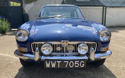 1968 MG MGB GT (picture 1 of 21)