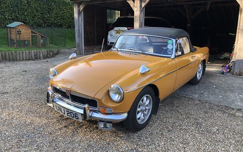 1973 MG MGB (picture 1 of 12)