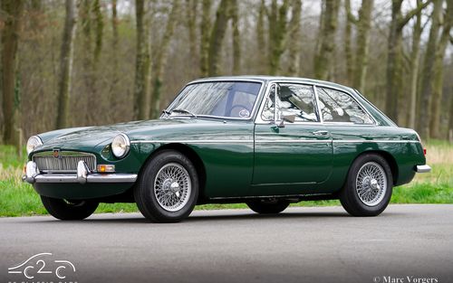 1966 MG MGB GT (picture 1 of 20)