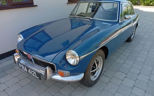 1972 MG MGB GT (picture 1 of 23)