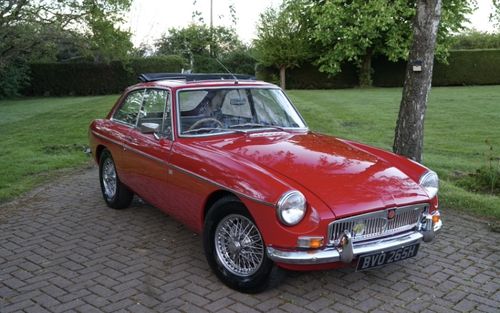 1970 MG MGB GT (picture 1 of 20)