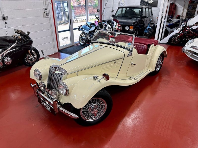 1954 MG T-Type - 2 1954 MG T-Type - 2
