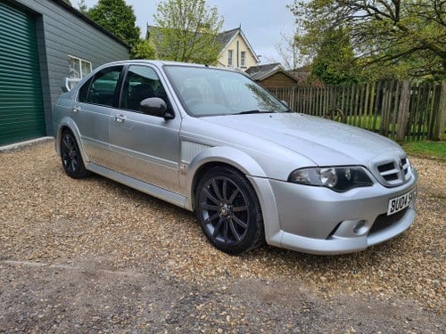 2004 MG ZS