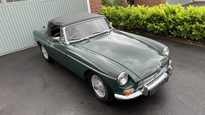 MGB Roadster, 1964, Wire Wheels, Overdrive, Chrome Bumpers
