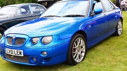 2003 MG ZT