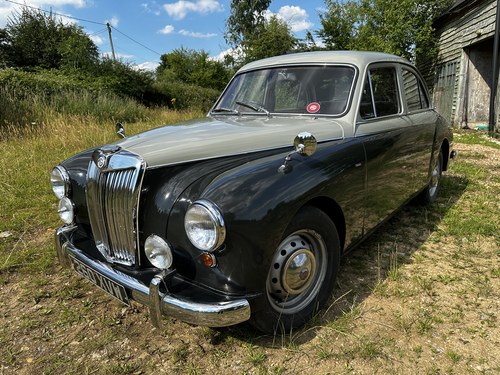 charming 1957 MG Magnette ZB varitone+drives superbly SOLD