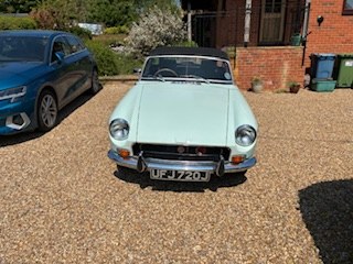 1971 MG MGB Push Button