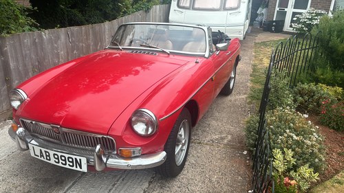 1975 MG MGB