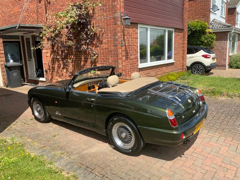 MG Rv8 For Sale | Car and Classic