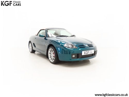 2004 A Showpiece MG 80th Anniversary TF with 3,193 Miles from New VENDIDO