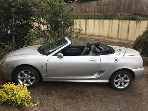 2004 MG TF