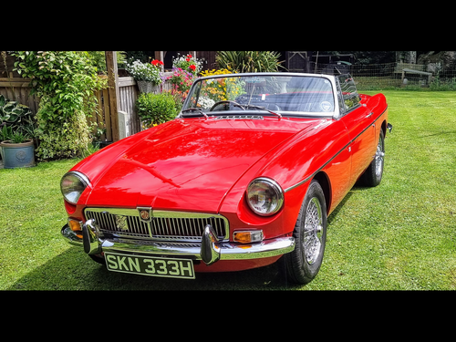1969 MG MGB Push Button
