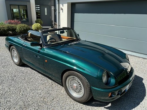 1994 MG RV8
