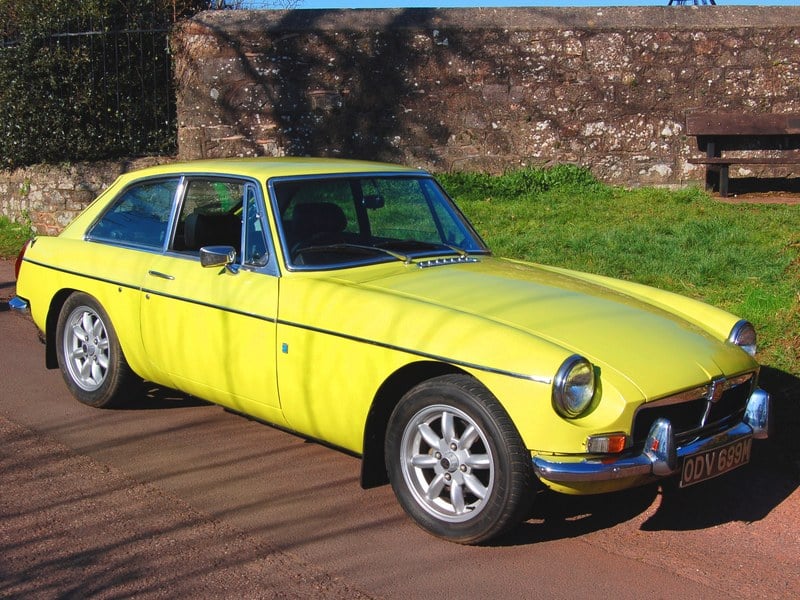 Rapid Classics: Eine Suche. Alle Oldtimer. 26 » Rapid Classics: Eine Suche. Alle Oldtimer. 1974 MG MGB GT