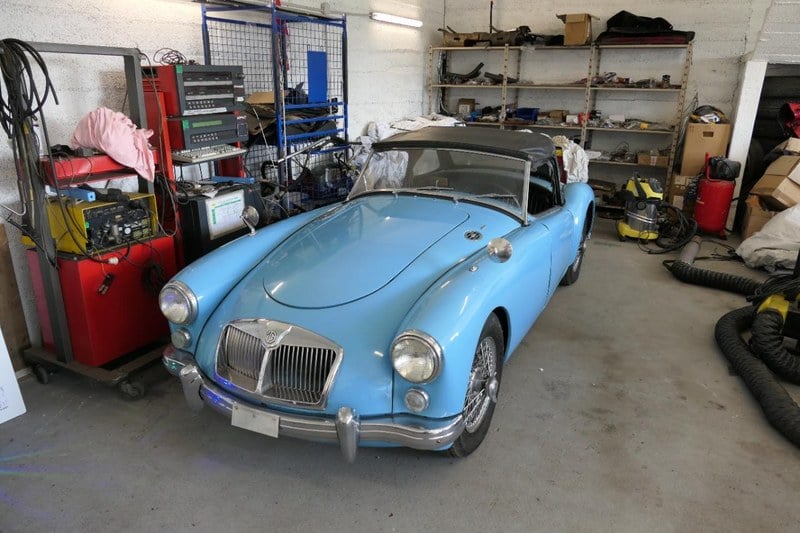 1961 MG MGA - 1 1961 MG MGA - 1