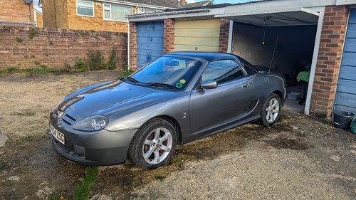 2004 MG TF
