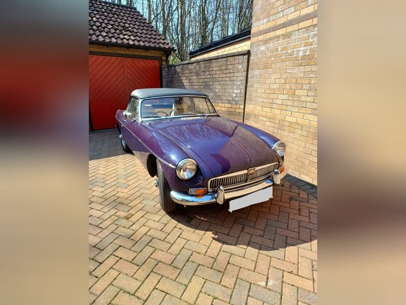 Rapid Classics: Eine Suche. Alle Oldtimer. 9 » Rapid Classics: Eine Suche. Alle Oldtimer. 1970 MG MGB Push Button