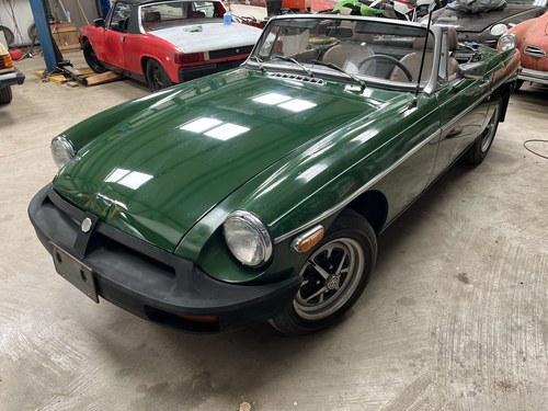 1979 MG MGB Push Button