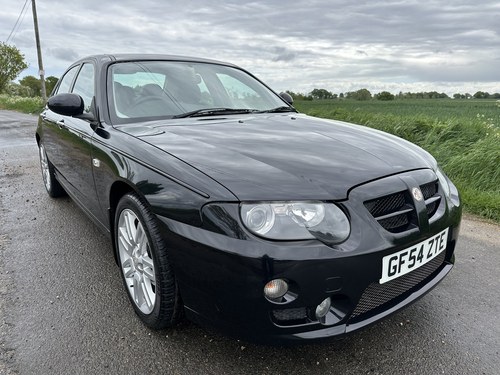 2005 MG ZT