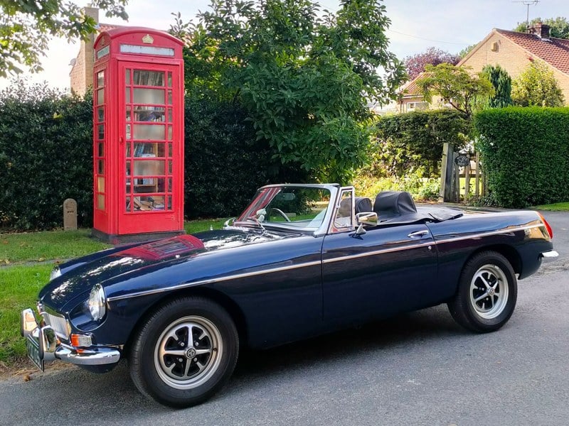 Rapid Classics: Eine Suche. Alle Oldtimer. 14 » Rapid Classics: Eine Suche. Alle Oldtimer. 1972 MGB Roadster - Outstanding condition - fully restored