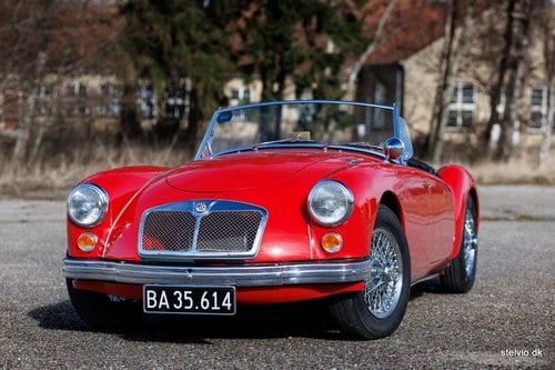 1960 MGA Roadster with 1,8 engine and 5 speed, LHD, frame-off VERKAUFT