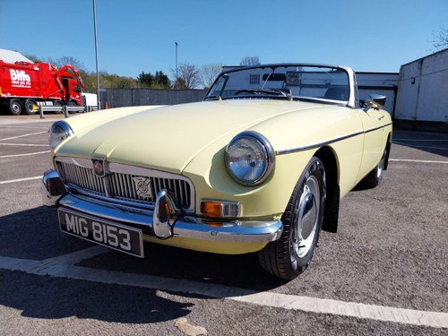 1981 MG MGB Push Button
