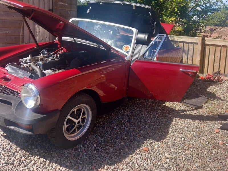 Rapid Classics: Eine Suche. Alle Oldtimer. 23 » Rapid Classics: Eine Suche. Alle Oldtimer. 1977 MG Midget 1500