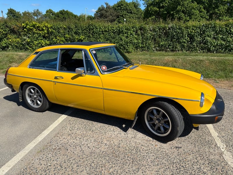 Rapid Classics: Eine Suche. Alle Oldtimer. 10 » Rapid Classics: Eine Suche. Alle Oldtimer. 1979 MG MGB GT