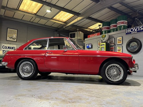 1969 MGC GT VENDIDO