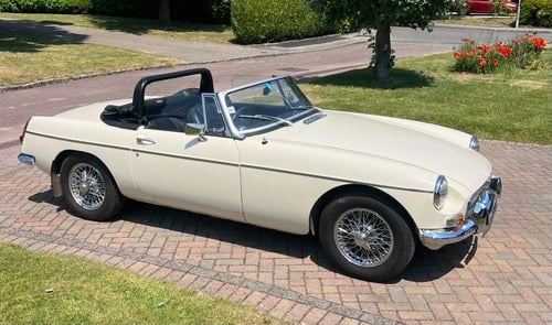 1969 MGB Roadster