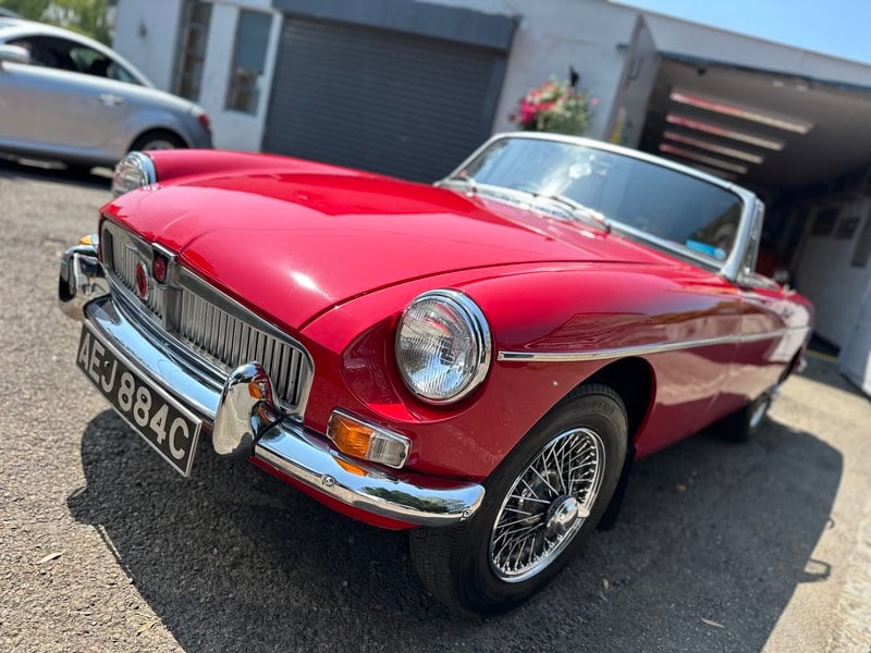 1965 MG MGB