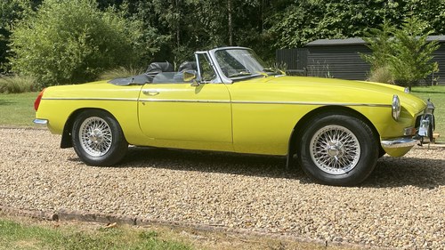 Mgb Roadster -1974 -w O/D . excellent condition A vendre