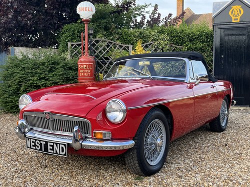 MGC Roadster G REG 1968 Overdrive, Power Steering. À venda