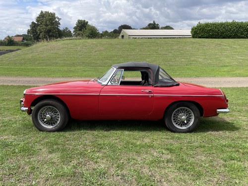 1964 MG MGB Heritage Shell 3 Sync Overdrive