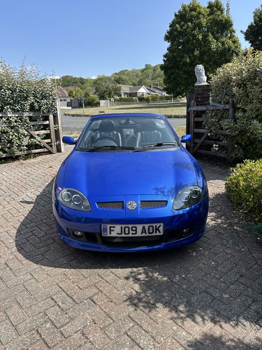 2009 MG TF