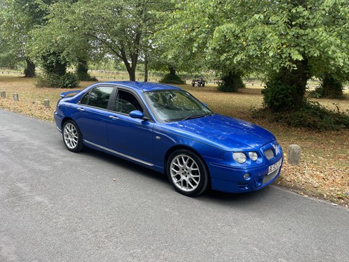 2002 MG ZT
