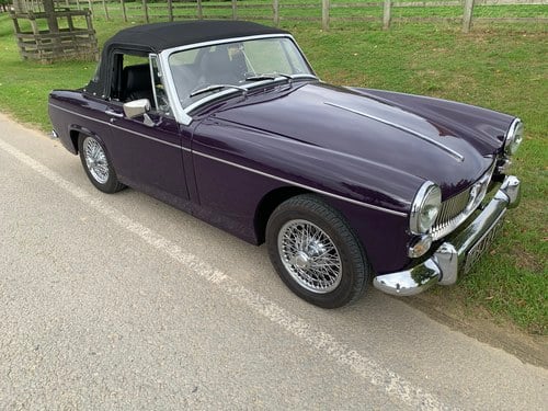1967 1968/F MG Midget MkIII 1275cc in Black Tulip. VENDUTO