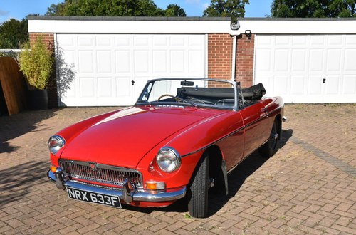 MG B 1967 Roadster Red Mark1 FREE UK DELIVERY À venda