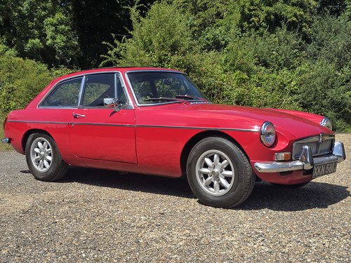 MG B GT, 1970, Tartan Red, Overdrive VENDIDO