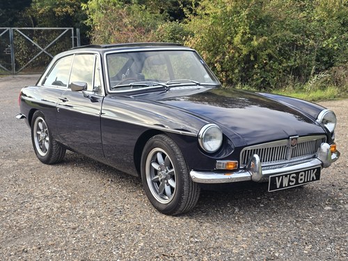 MG B GT, 1972, Midnight Blue, Overdrive - Rebuilt VENDIDO