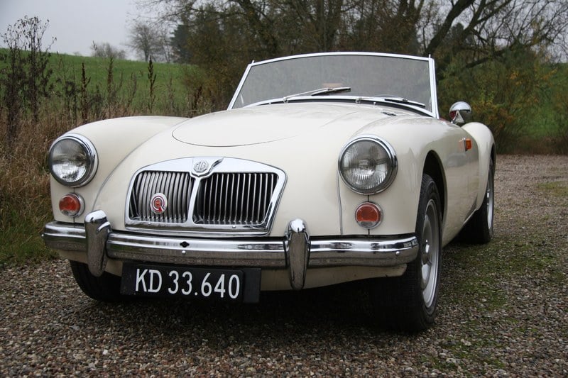 1961 MG MGA - 2 1961 MG MGA - 2