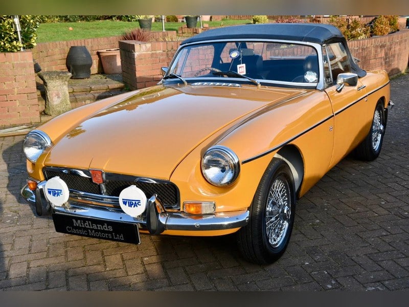 MG B Roadster Bronze 1972 FREE UK DELIVERY