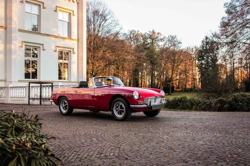 1973 MG MGB Push Button À venda