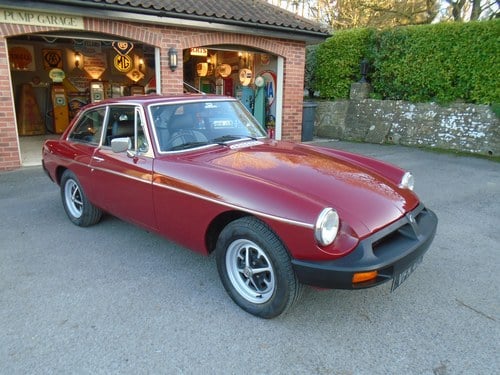 1977 MG MGB GT with Overdrive VENDU