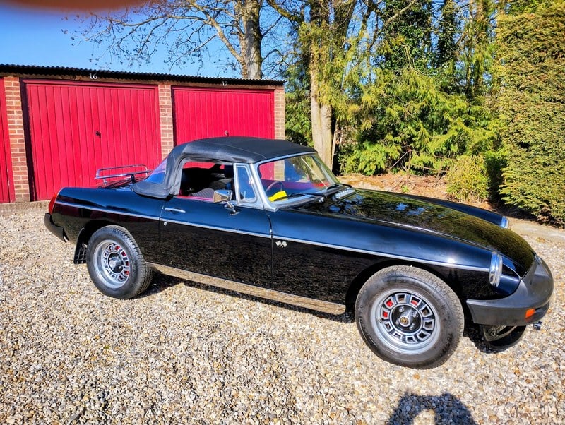 1977 MG MGB - 1 1977 MG MGB - 1